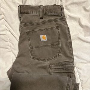 Men’s Carhartt pants 34x32